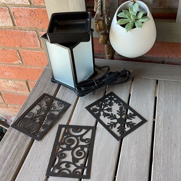 PARTYLITE ScentGlow Warmer Change O Style